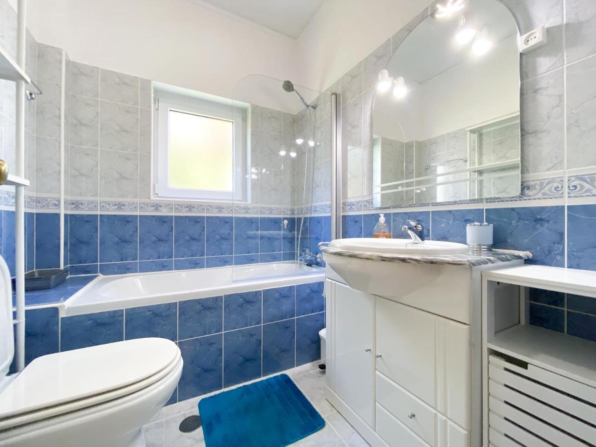 Charmoso Apartamento Em Zona Calma Com Piscina #1879 라고스 외부 사진